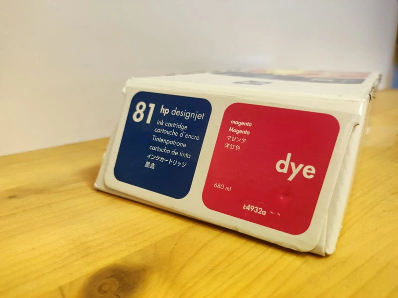 C4992A, HP 81 originální inkoustová náplň Magenta dye 680ml, po expiraci se zárukou