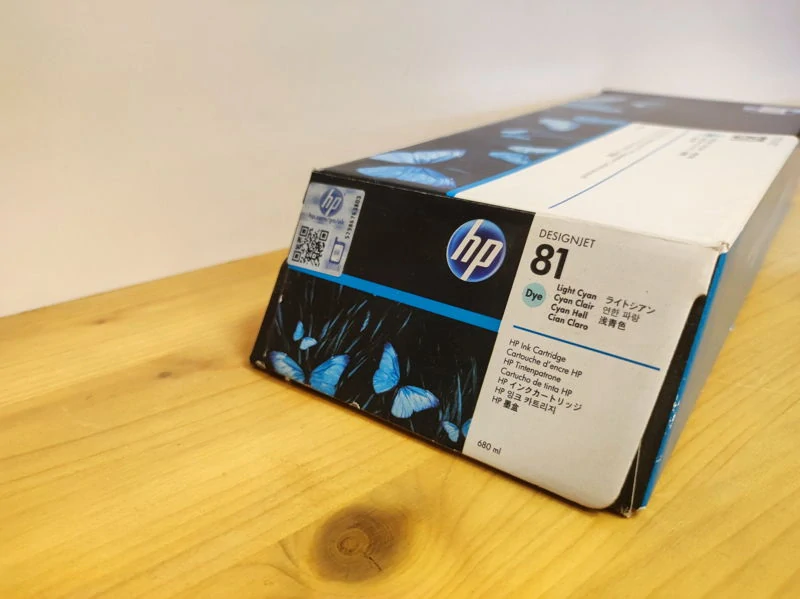 C4934A, HP 81 originální inkoustová náplň Light Cyan dye 680ml, po expiraci se zárukou