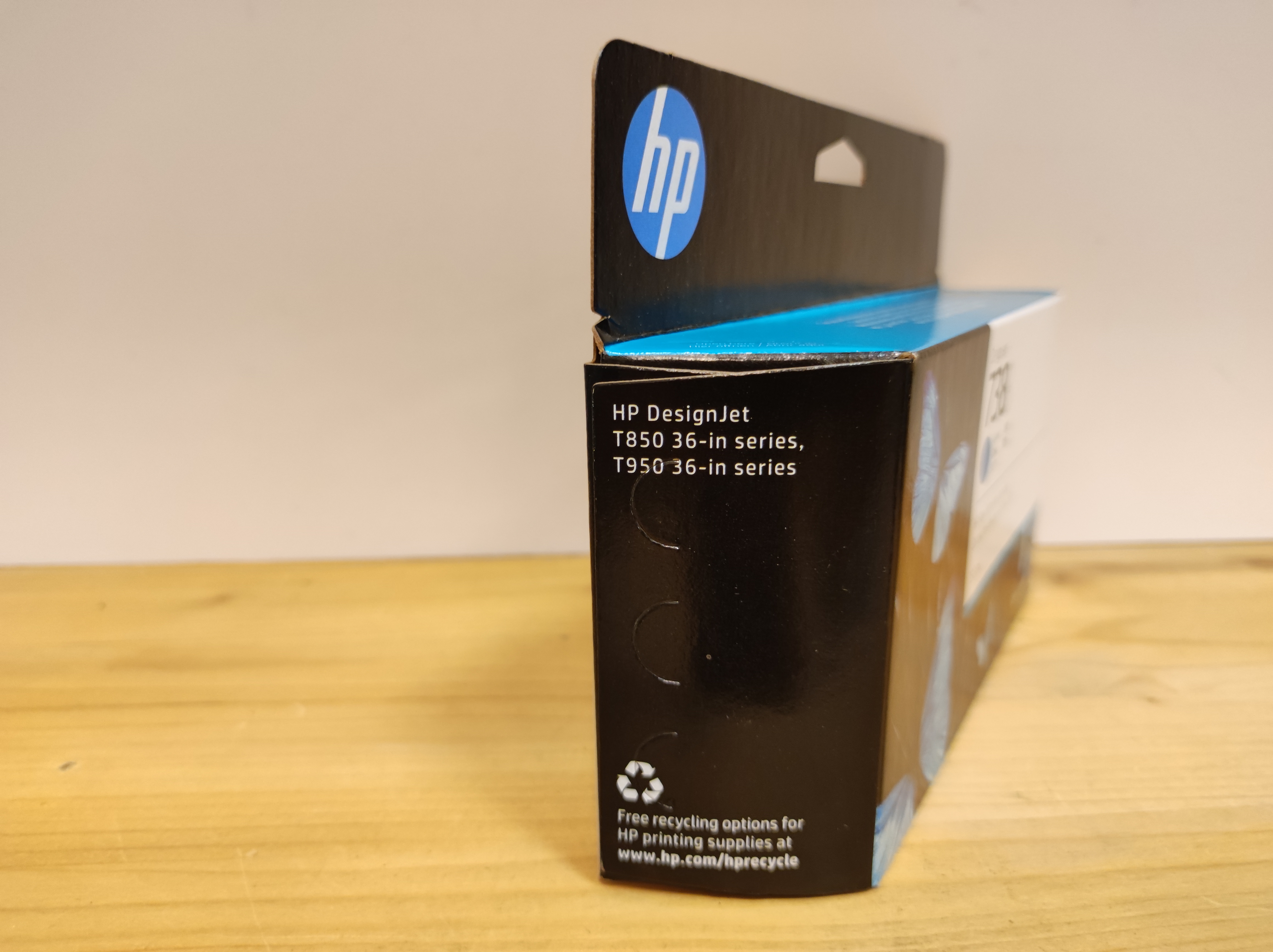 498N5A, HP 738 originální inkoustová náplň Cyan 130ml